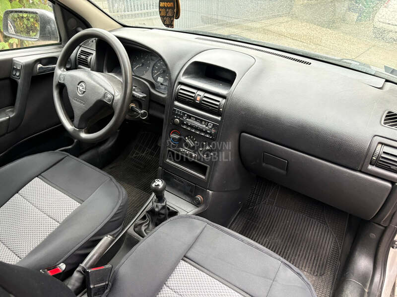 Opel Astra G 