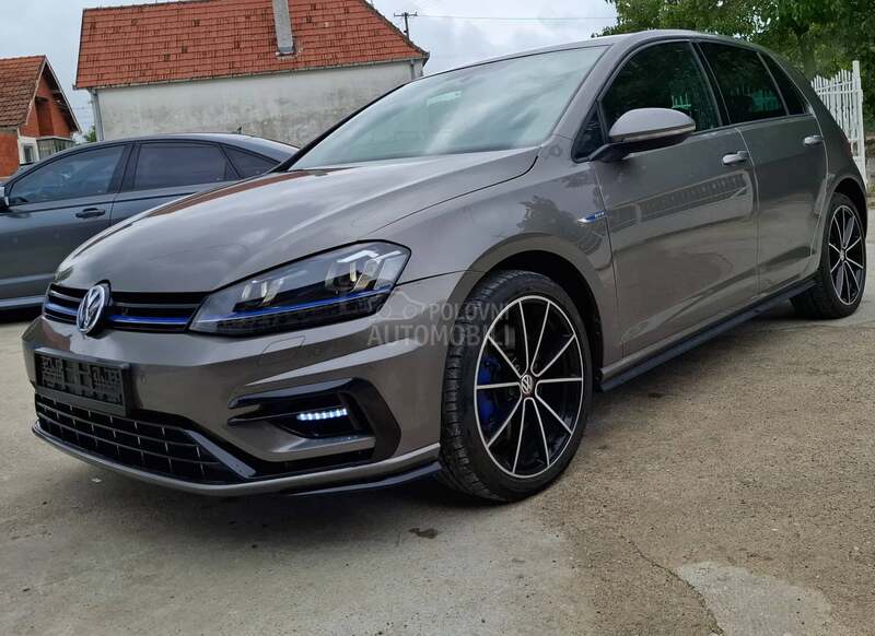 Volkswagen Golf 7 