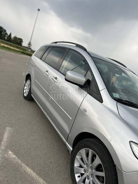 Mazda 5 