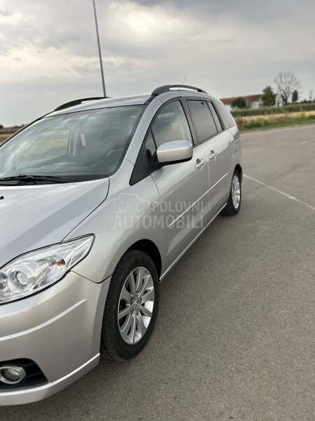 Mazda 5 