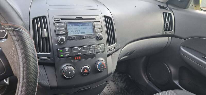 Hyundai i30 1.4 i