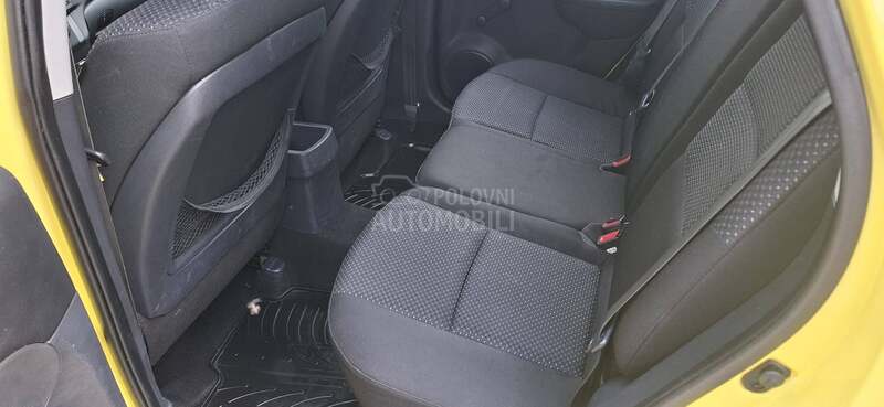 Hyundai i30 1.4 i
