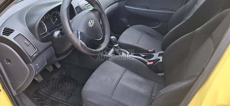 Hyundai i30 1.4 i