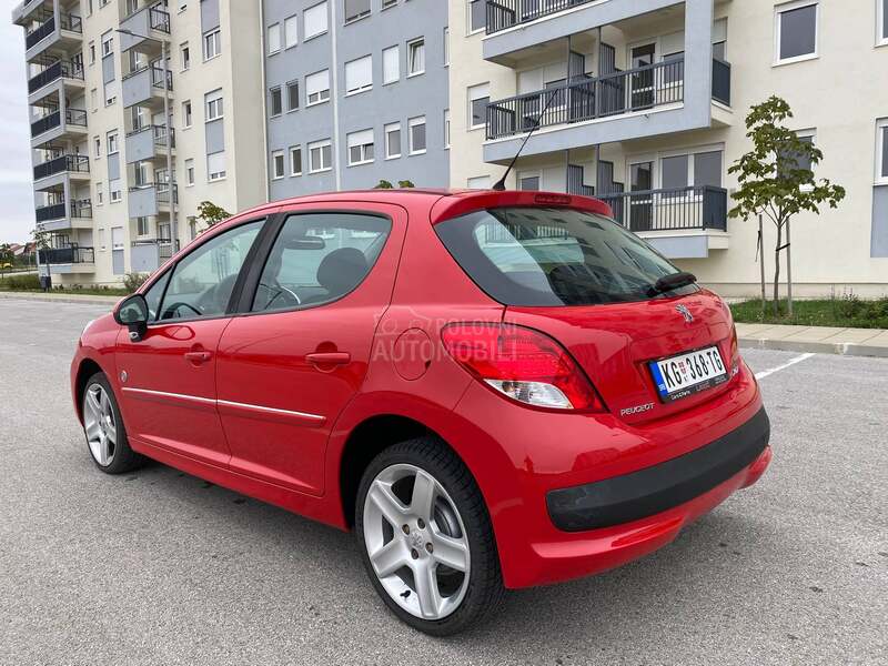 Peugeot 207 1.6 hdi