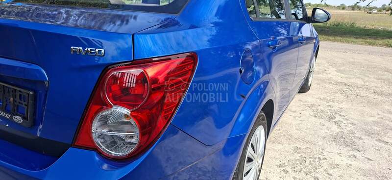 Chevrolet Aveo 1.4 i