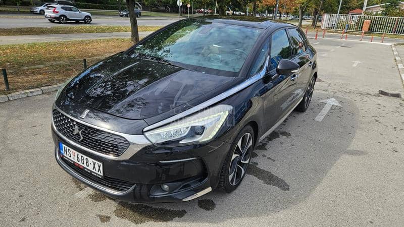 DS 5 2.0 HDi