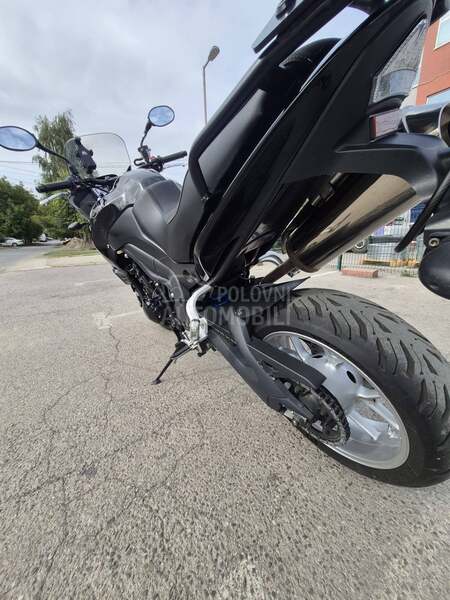 Triumph Tiger 1050