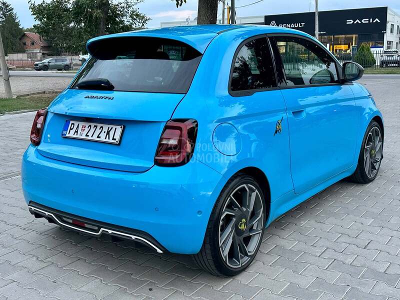 Fiat 500e ABARTH