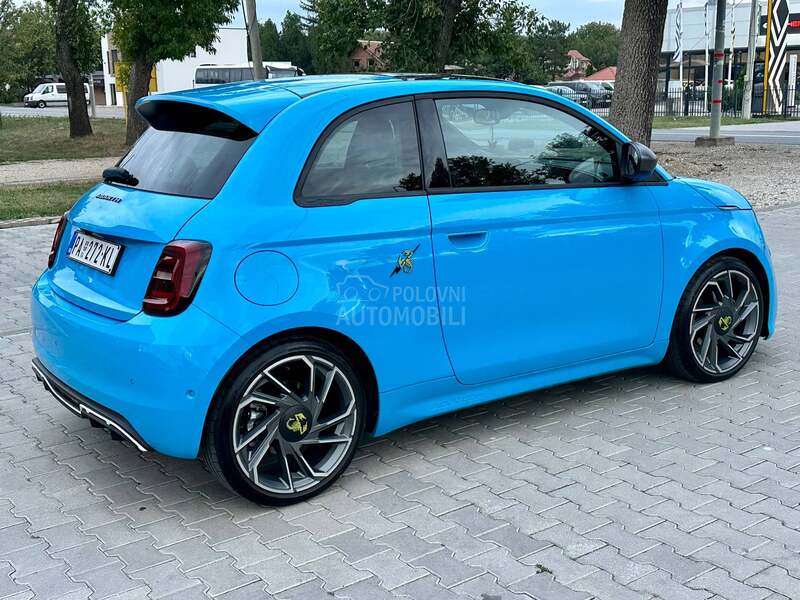 Fiat 500e ABARTH