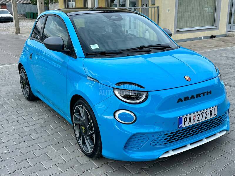 Fiat 500e ABARTH