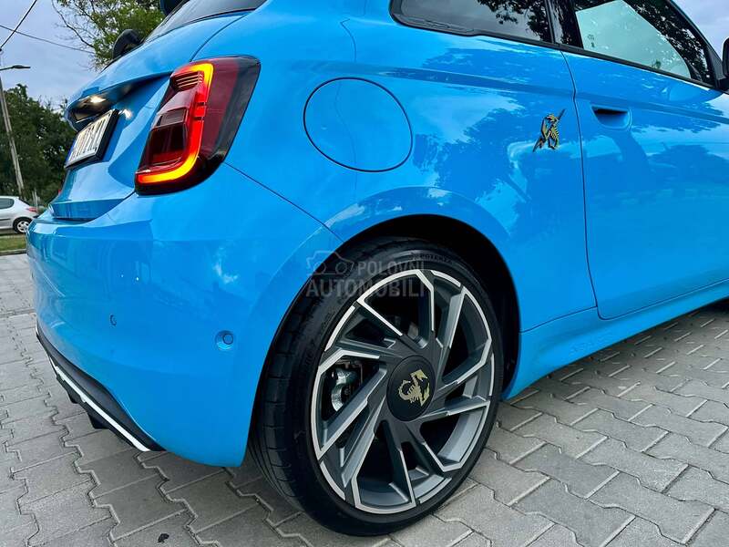 Fiat 500e ABARTH