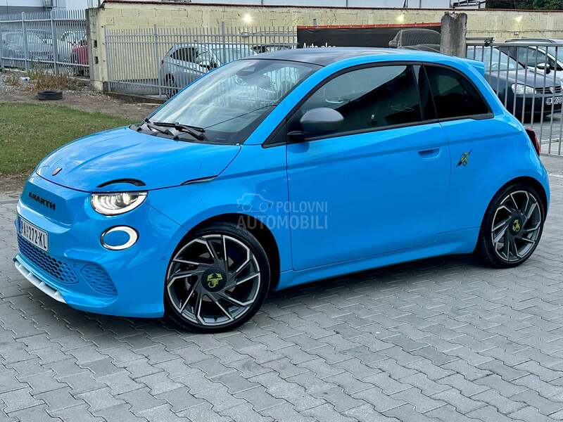 Fiat 500e ABARTH