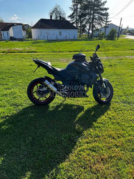 Kawasaki Z750 ABS