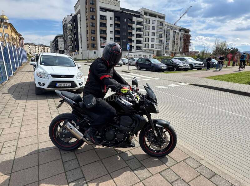 Kawasaki Z750 ABS