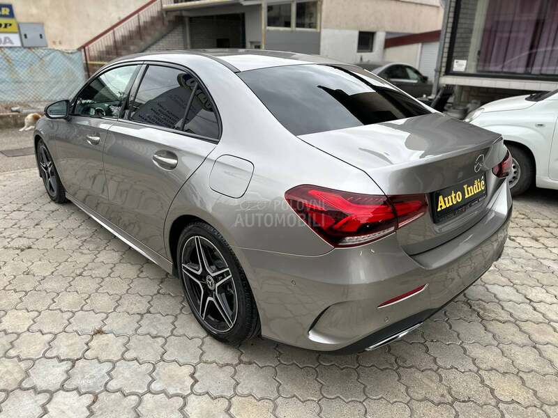 Mercedes Benz A 180 d AMG