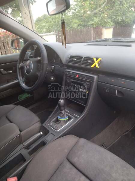 Audi A4 2,0 FSI