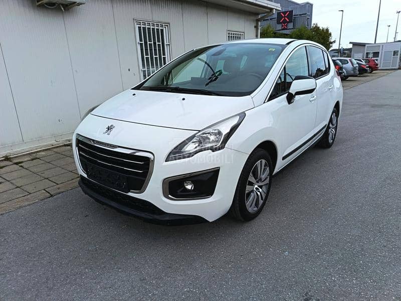 Peugeot 3008 1.6HDi LED/NAV/