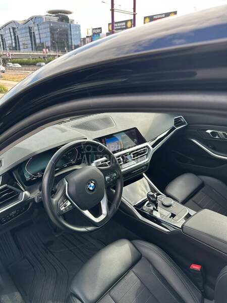 BMW 318 D