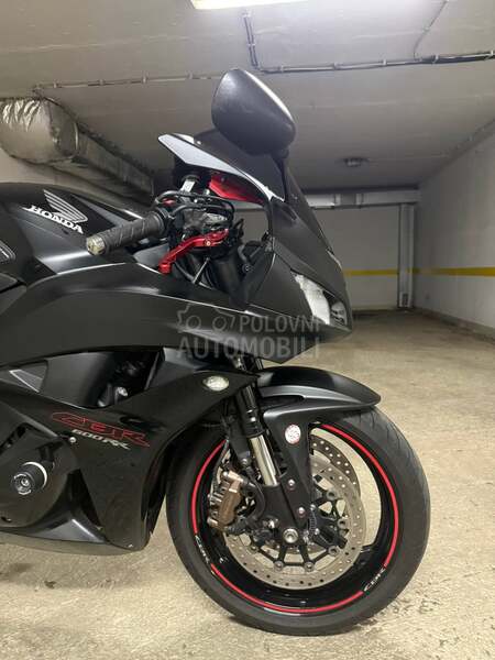Honda cbr 600rr