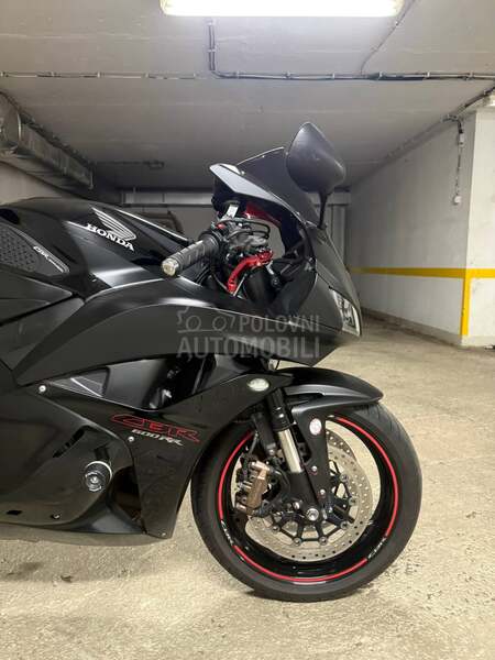Honda cbr 600rr