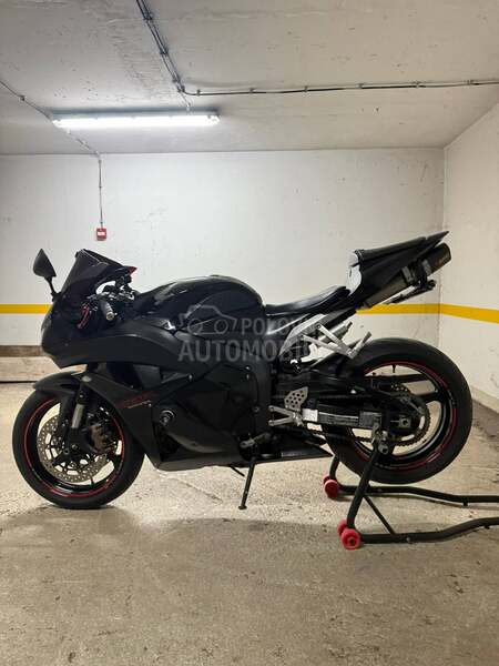 Honda cbr 600rr