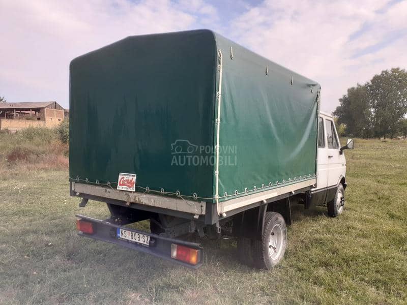 Zastava-iveco 40 8 H B kategorija