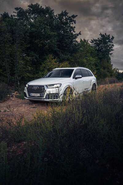 Audi SQ7 