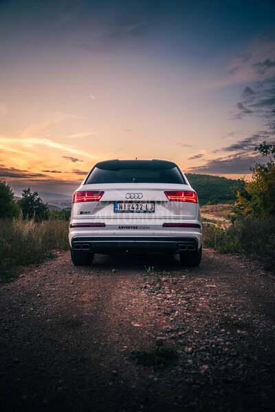 Audi SQ7 