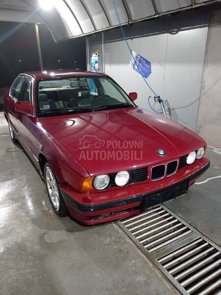 BMW 524 e34