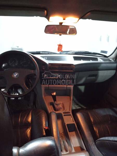 BMW 524 e34