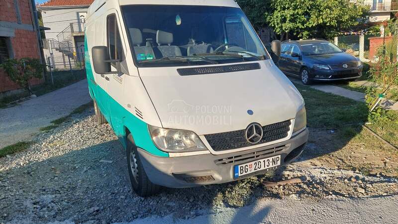 Mercedes Benz Sprinter 313