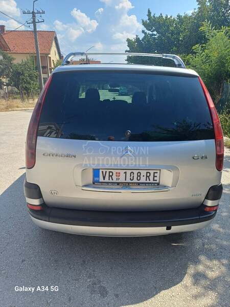 Citroen C8 