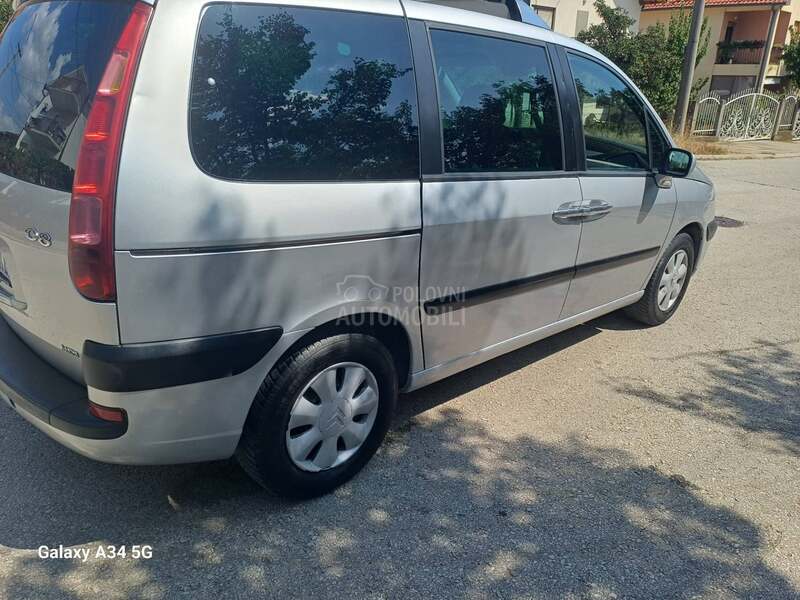 Citroen C8 