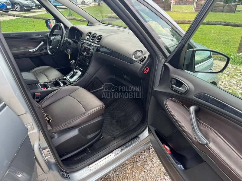 Ford Galaxy 