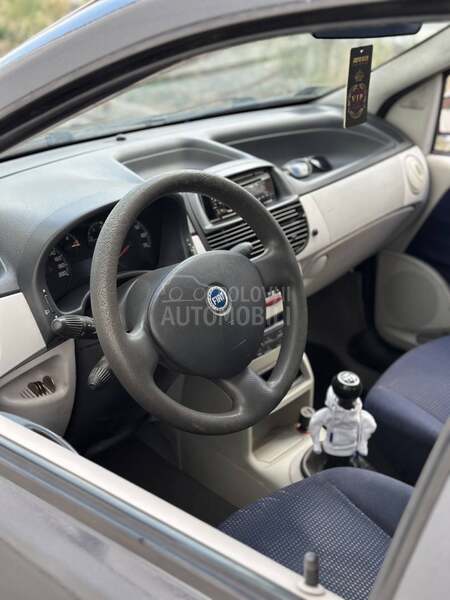 Fiat Punto 