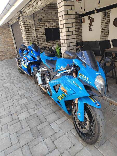 Suzuki gsxr k7 1000