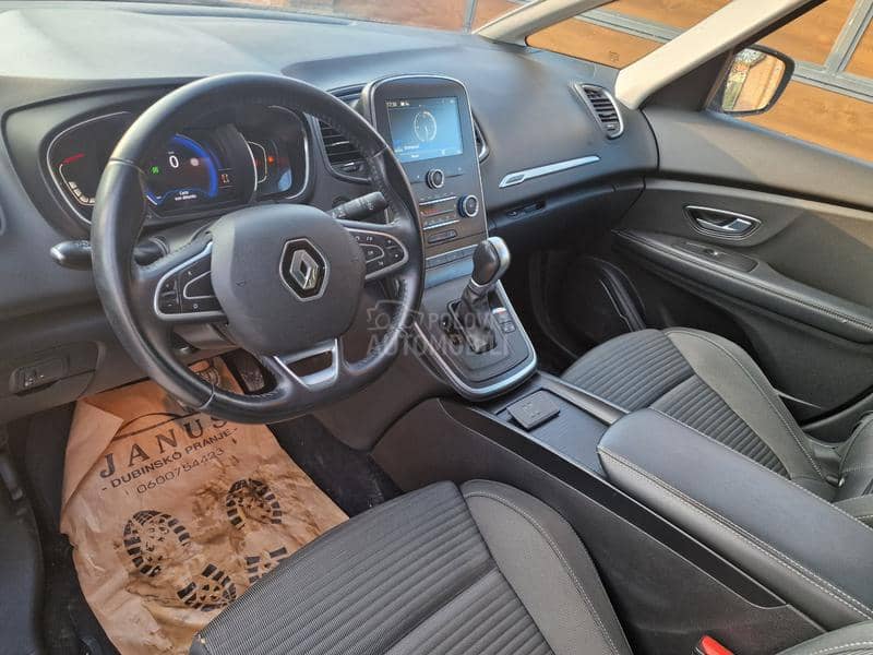 Renault Grand Scenic 1.5 dci edc
