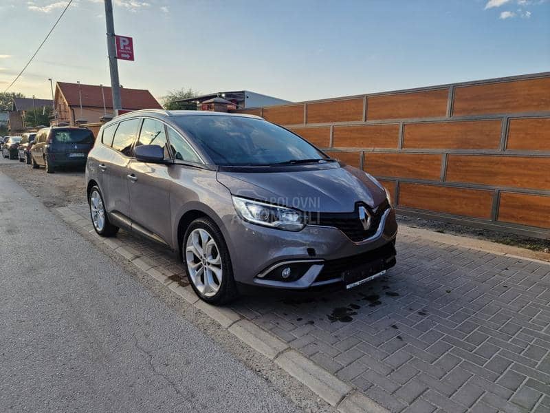 Renault Grand Scenic 1.5 dci edc