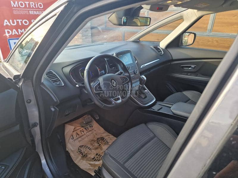 Renault Grand Scenic 1.5 dci edc