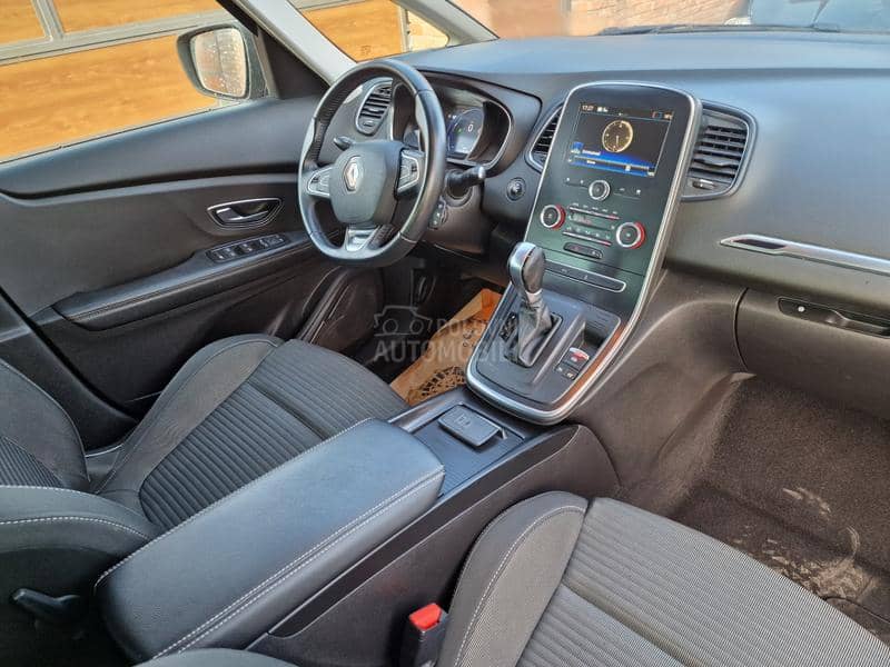 Renault Grand Scenic 1.5 dci edc