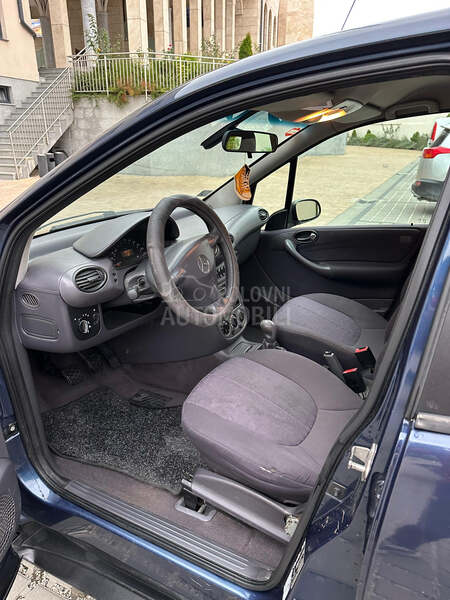 Mercedes Benz A 170 Loong