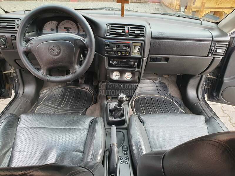 Opel Calibra 4x4