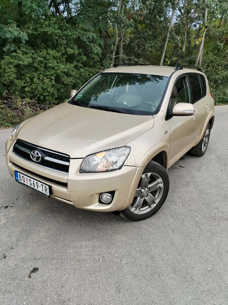 Toyota RAV 4 D-4D
