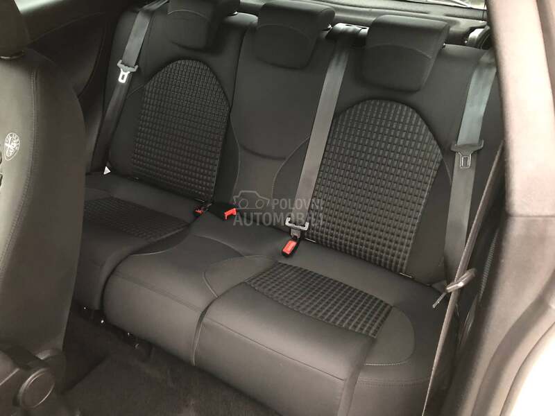 Alfa Romeo MiTo 1.4 tb QV nav