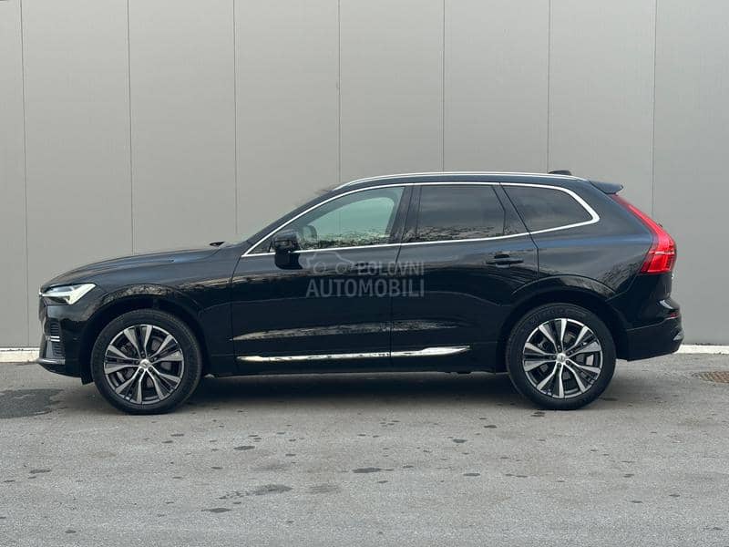 Volvo XC60 B4 PLUS BRIGHT