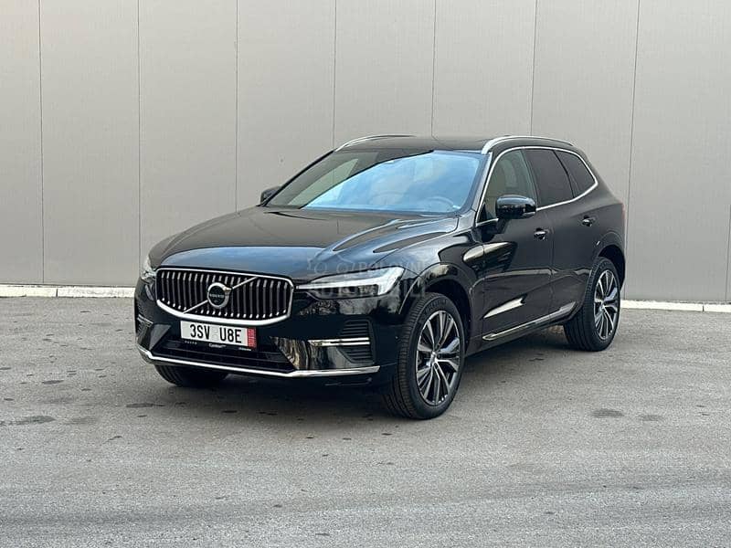 Volvo XC60 B4 PLUS BRIGHT