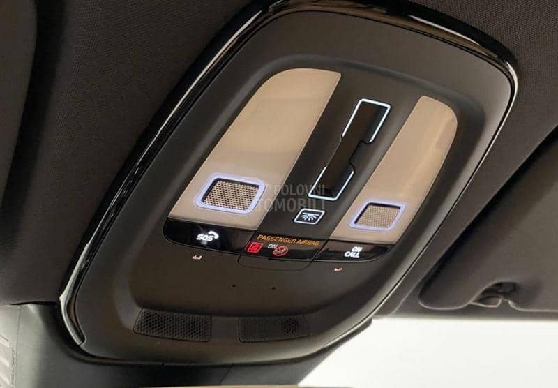 Volvo XC60 B4 PLUS BRIGHT