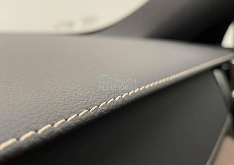 Volvo XC60 B4 PLUS BRIGHT