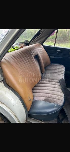 Mercedes Benz E 200 W115