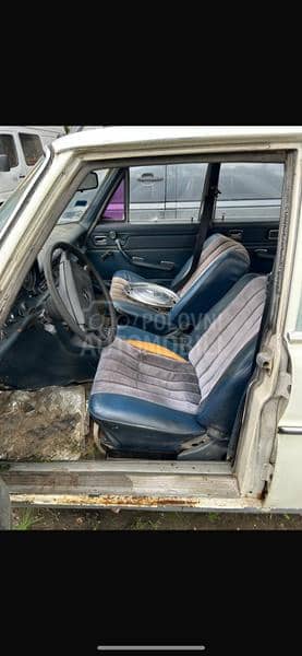 Mercedes Benz E 200 W115